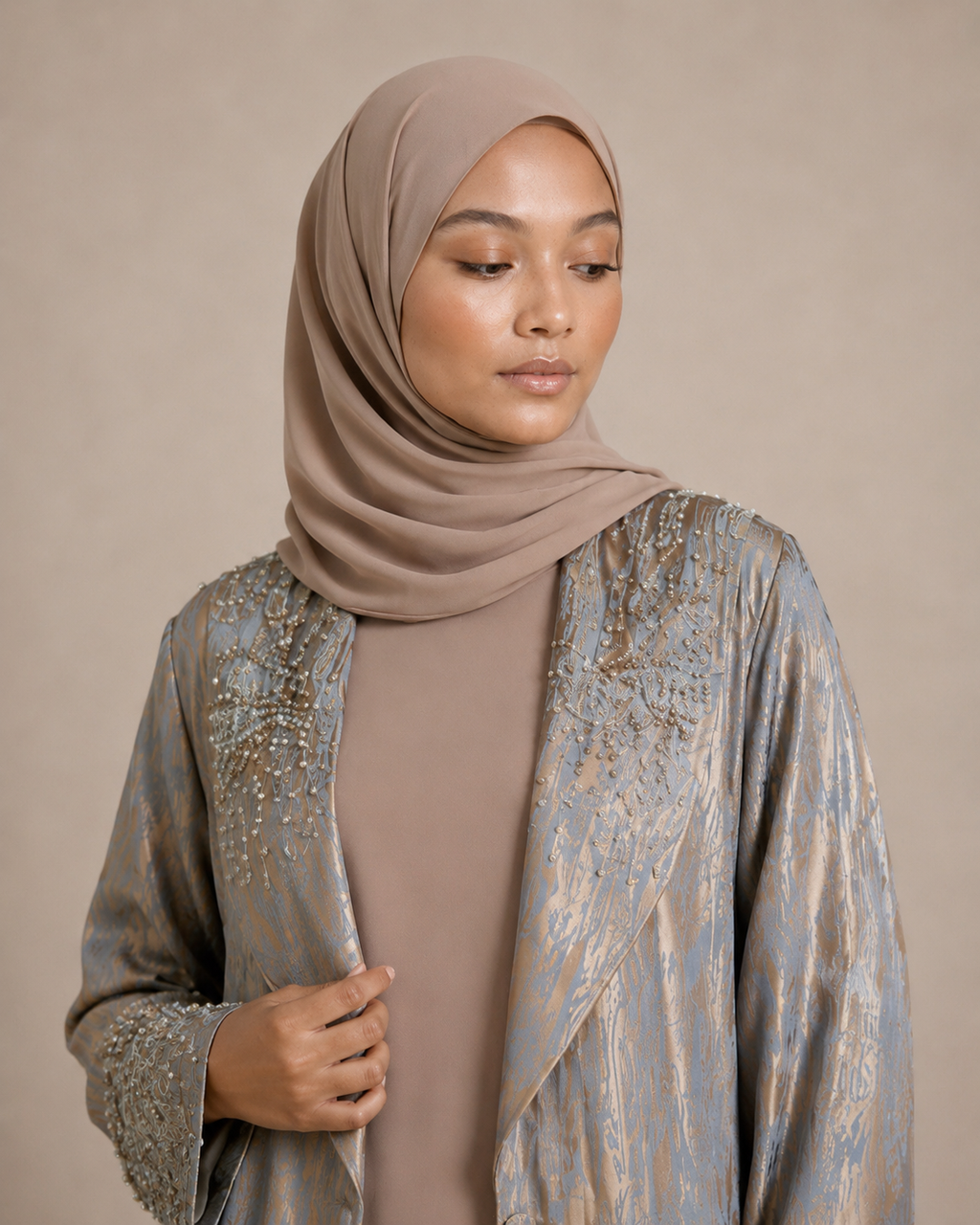 Dune Abaya with inner dress