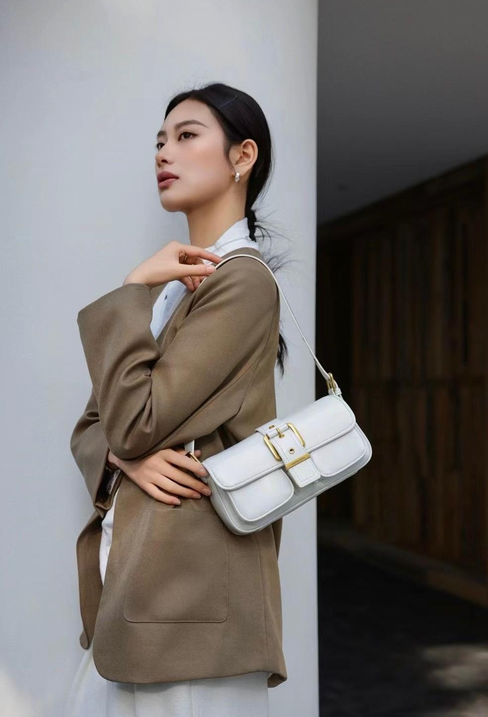 White Shoulder Handbag